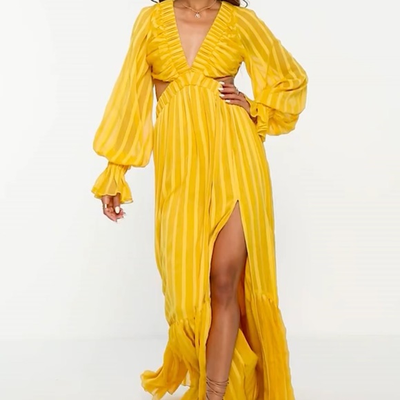 ASOS DESIGN plunge maxi dress with cut out detail - Picture 6 of 11